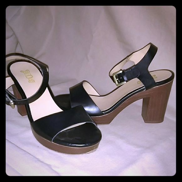 Retro Style Thick Heel Buckle Sandals - Picture 1 of 2